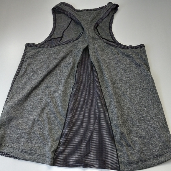 The North Face Ambition Tank Top - Picture 5 of 10